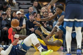 爱游戏体育官网 -今夜突围战来临，奥兰多魔术围绕NBA季后赛内部沟通，目标明确，阵容厚度经受考验 