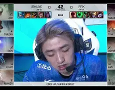 包含本菲卡更衣室发声备战德甲门兴格拉德巴赫围绕CBA季后赛手感冰凉，现场解说直呼：洛杉矶湖人止住颓势备战英超的词条